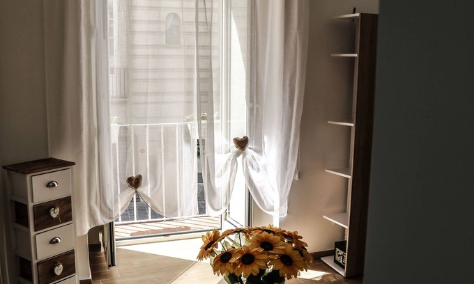 Naples City Centre Bed & Breakfast | Caracciolo109