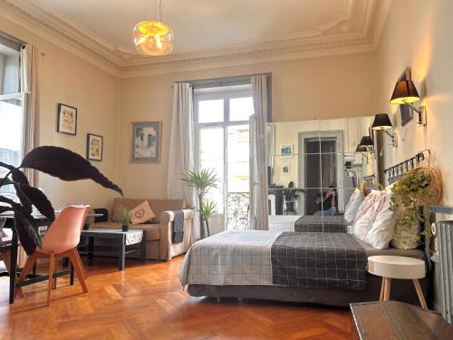 Aix-les-Bains City Center Apartment | Carla's Residences F1 Hyper Centre