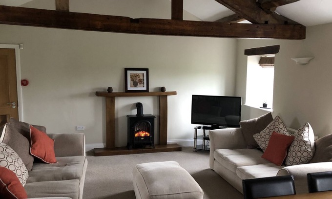 Carlisle Cottage | Carleton Mill Cottage located on the outskirts of the historic city of Carlisle and only 20 minutes