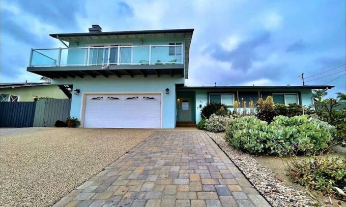 Olde Carlsbad House | Carlsbad Beach Oasis+HotTub