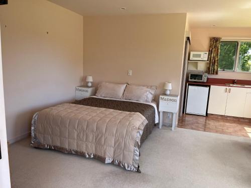 Hari Hari House | Carrickfergus Cottage Unit 1