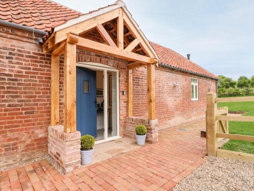 Kneesall House | Carver's Rest
