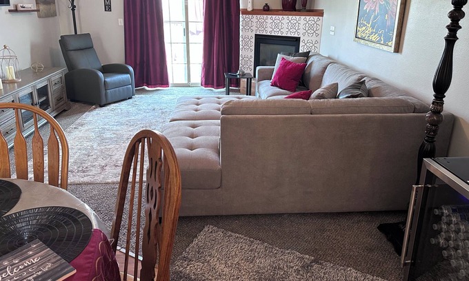 North Liberty House | Carver Townhouse