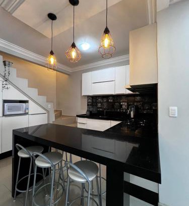 Barra House | Casa a 1 km andando até a praia, barra sul de Balneário Camboriú