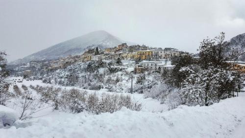 Pettorano sul Gizio House | Casa Ai Piedi Della Riserva Naturale