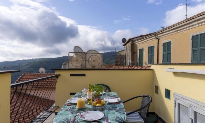 Pietrabruna House | Casa Alfonso by Interhome