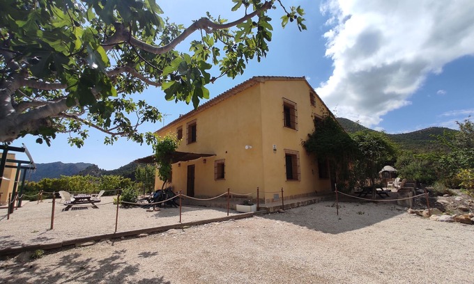 Blanca House | Casa Amarillas. Finca el Campillo