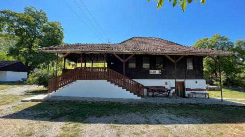Chiscau House | Casa Aurelia