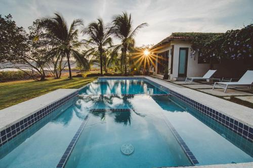 Las Escobas del Venado House | Casa Azul - Directly on Playa Venao, sleeps 8-10+