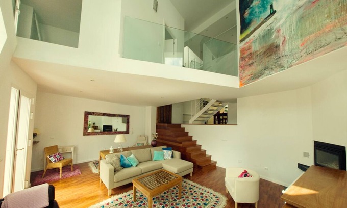 Viavelez House | Casa Boutique en Puerto Pesquero de Asturias