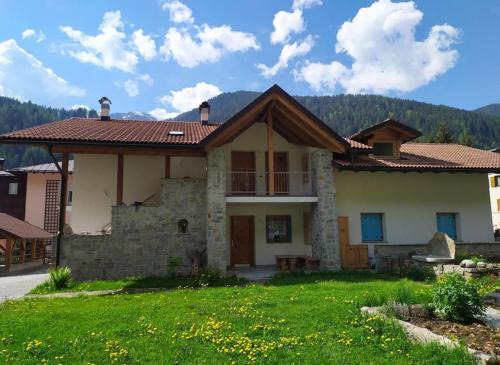 Pellizzano Apartment | Casa Bresadola - Pellizzano