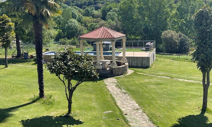 Avia House | Casa Calvés