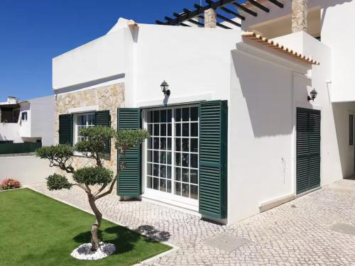 Fornos House | Casa Campo e Praia by DolceStay - V4 no Meco a 5min da Praia com Jardim & BBQ