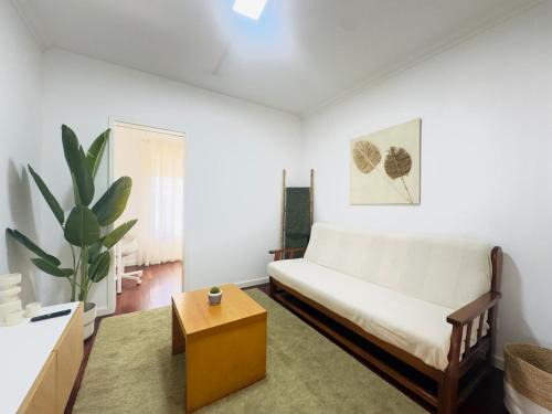 Ovar Apartment | Casa Campos - Refresh - 2-bedroom apartment
