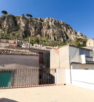 Caltabellotta House | Casa Cavalè - Ai piedi della Montagna