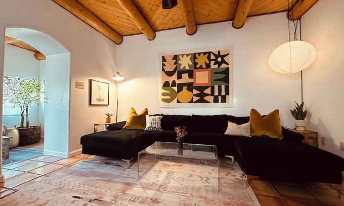 Truth or Consequences House | Casa Chamisa ~ Modern Southwest Style in T or C