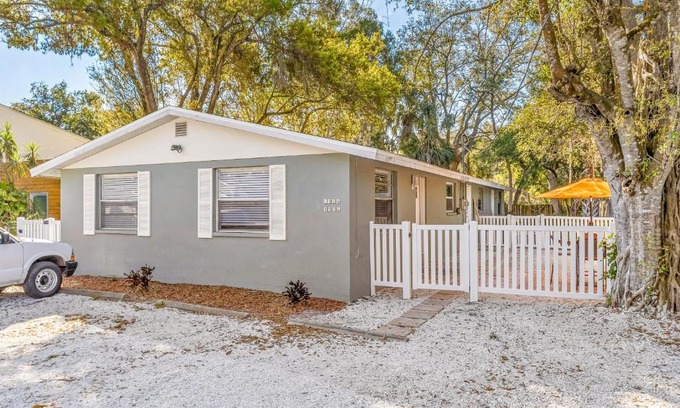 Central Sarasota House | Casa Cocoanut