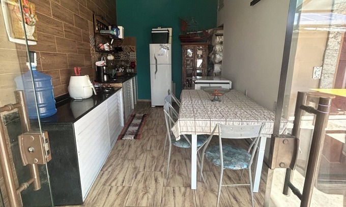 Rasa House | Casa com 3 Suites e com Cozinha e Quintal com Churrasqueira e Piscina