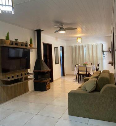 Garopaba House | Casa com pátio individual