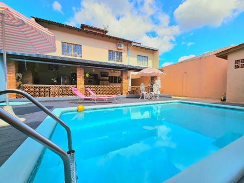 Foz do Iguacu House | Casa com Piscina próximo ATRATIVOS/wifi/garagem