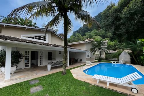 Praia do Pauba House | Casa com piscina privativa a 100m da Praia de Paúba