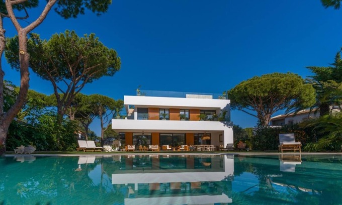 Cabo Roche Villa | Casa con Calma-New luxury villa just a few minutes walk from the beach and incredible views from the roof terrace