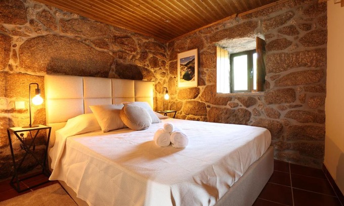 Cabril House | Casa da Cascata
