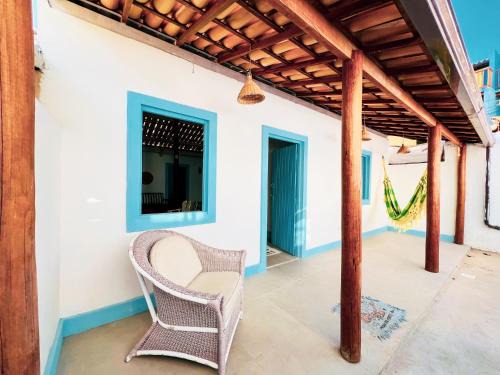 Praia do Forte House | Casa da Dona Filhinha, paz e localização perfeita na vila da Praia do Forte BA