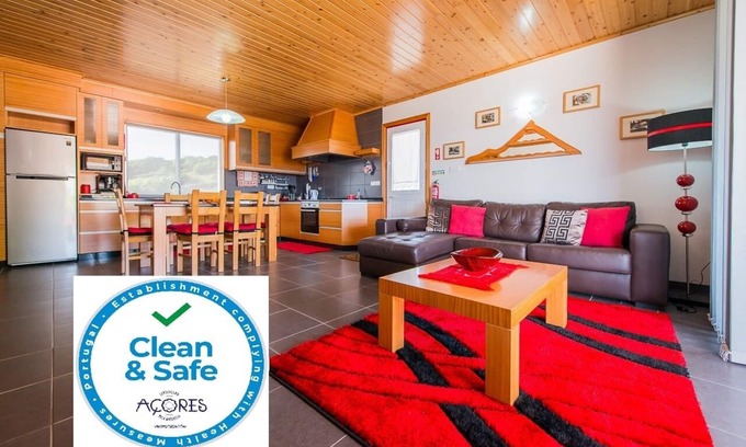 Calheta de Nesquim Apartment | Casa da Vigia 2 bedroom apartment for 4 people in Calheta de Nesquim