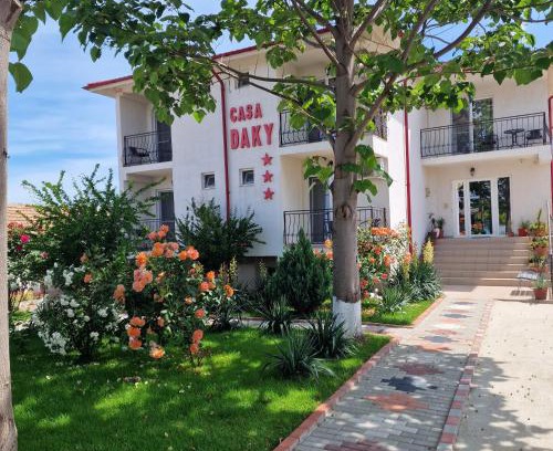 2 Mai House | CASA DAKY