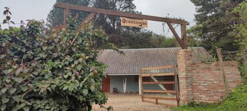 Apiai House | Casa de Campo Caminho do Petar - Rancho Quemeninho