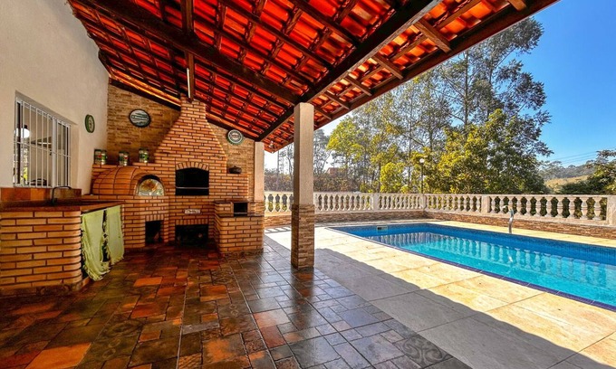 Itapevi House | Casa de campo com Wi-Fi, piscina e churrasqueira