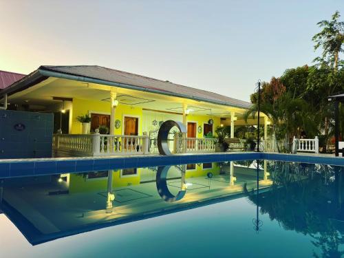 Yurimaguas Hotel | Casa de Campo Hotel Majestic Yurimaguas