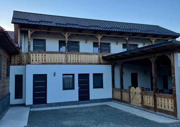 Sighetu Marmatiei House | Casa de lângă pădure