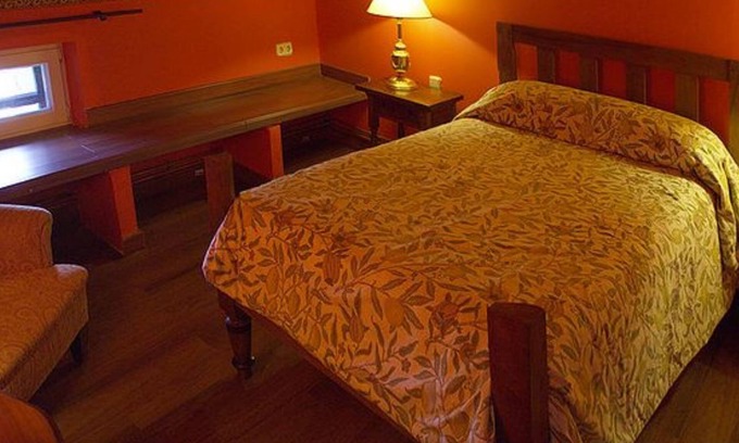 Bretun House | Casa De La Peña Full Rental
