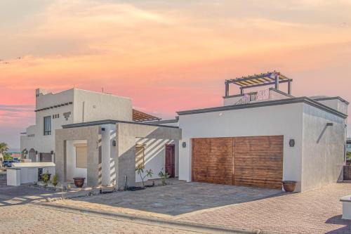 Backus House | Casa De Miguel