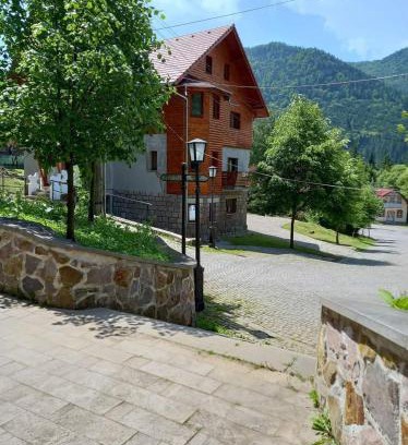 Baile Tusnad House | Casa de oaspeti Kinga's Crown