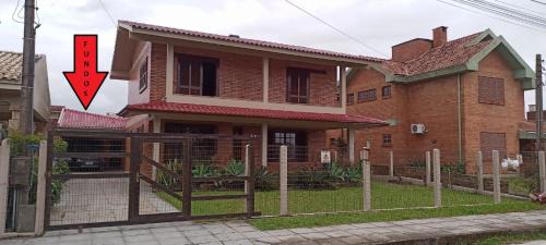 Xangri-La House | Casa de Praia em Xangri-lá a 3 quadras do mar