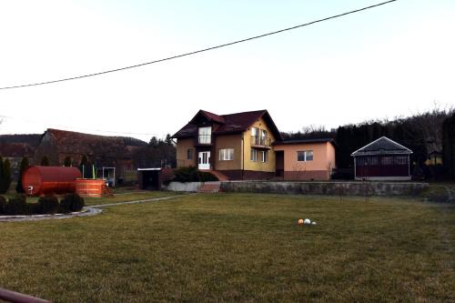 Zimbor House | Casa de Sub Vale