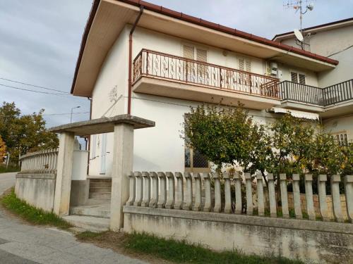 Torano Nuovo Apartment | casa delle colline