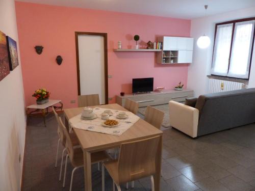 Albiate Apartment | Casa di Roberta
