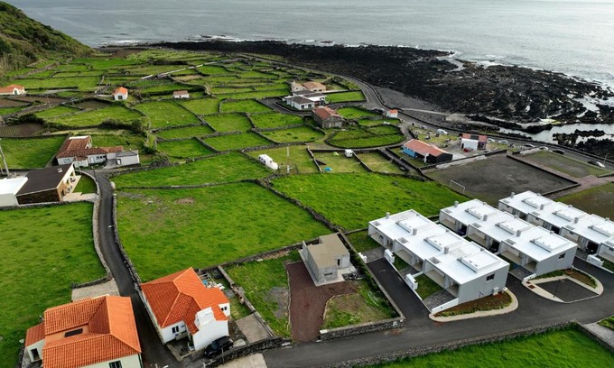 Lajes das Flores House | Casa do Sol Posto