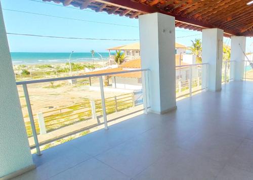 Luis Correia House | Casa duplex beira mar reformada com piscina no Peito Moça