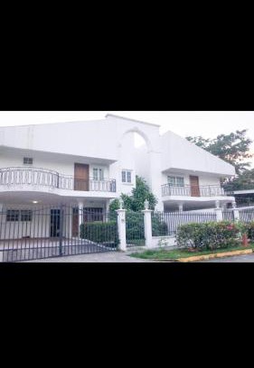 Bella Vista House | Casa Duplex Privada con Piscina