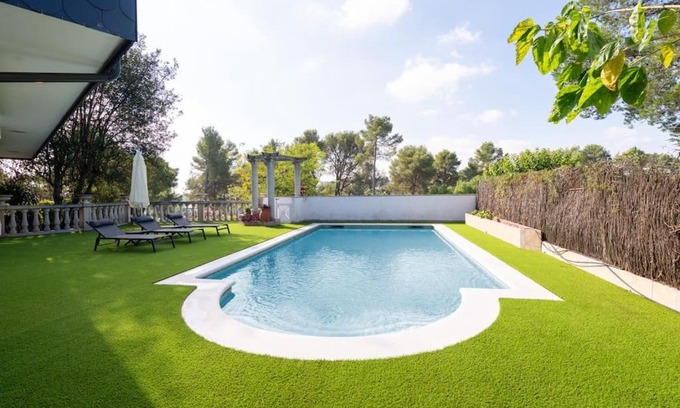 Palleja House | Casa Farré next Barcelona Center