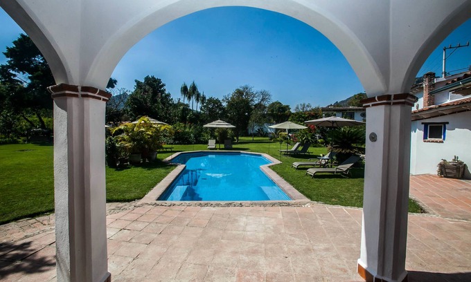 Santo Domingo Hotel | Casa Flor de Mayo