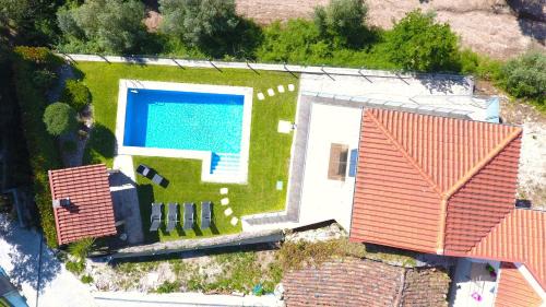 Ciboes House | Casa Fouces by Gerês Casas