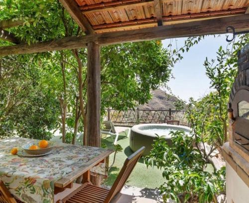 Las Lagunetas House | Casa Fuente Hervera