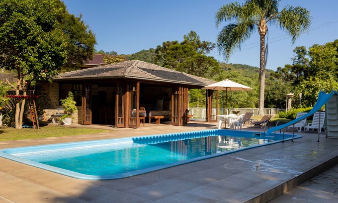 Fenavinho Cottage | Casa Garavaglia Campo e Serra Piscina Aceita Pets Locação Vídeo Fotos e Eventos