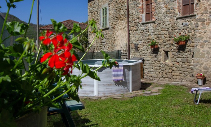 Bagnone House | Casa Giacinta 4 pax Stone House With Pool
